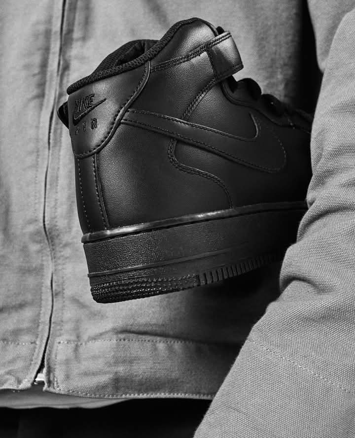 Air Force 1 Triple Black