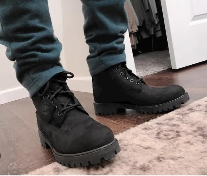 Timberland 6 Inch Boots "Black"