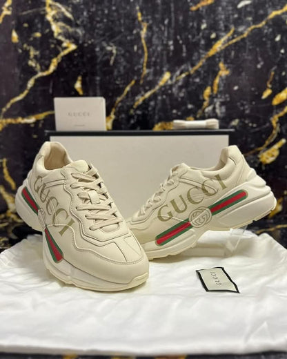 Rhyton Leather Sneaker