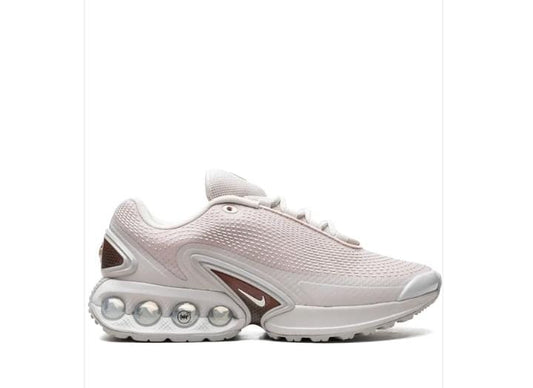 Nike Air Max DN"Light Orewood Brown"