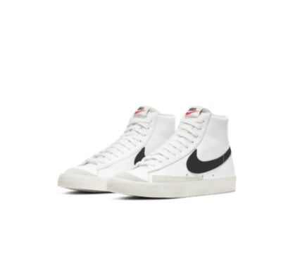 Nike Blazer Mid "77 White & Black"