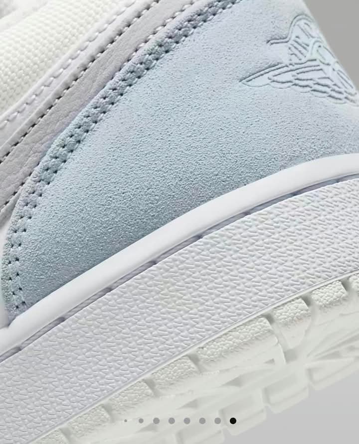 Air Jordan 1 Pow "Sky Grey"