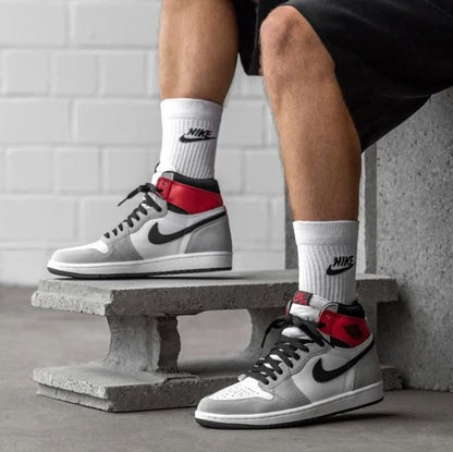 Jordan 1 Retro High OG Smoke Grey