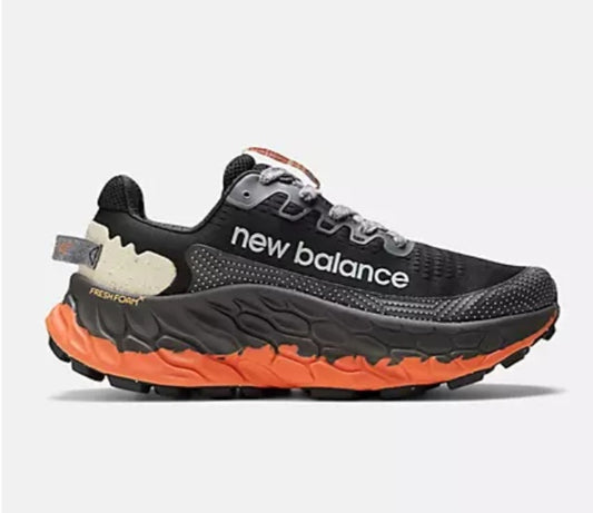 New Balance Fresh Foam X More Trail V3"Black & Orange"