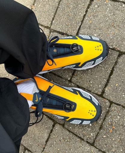 Air Max Sndr "Yellow"