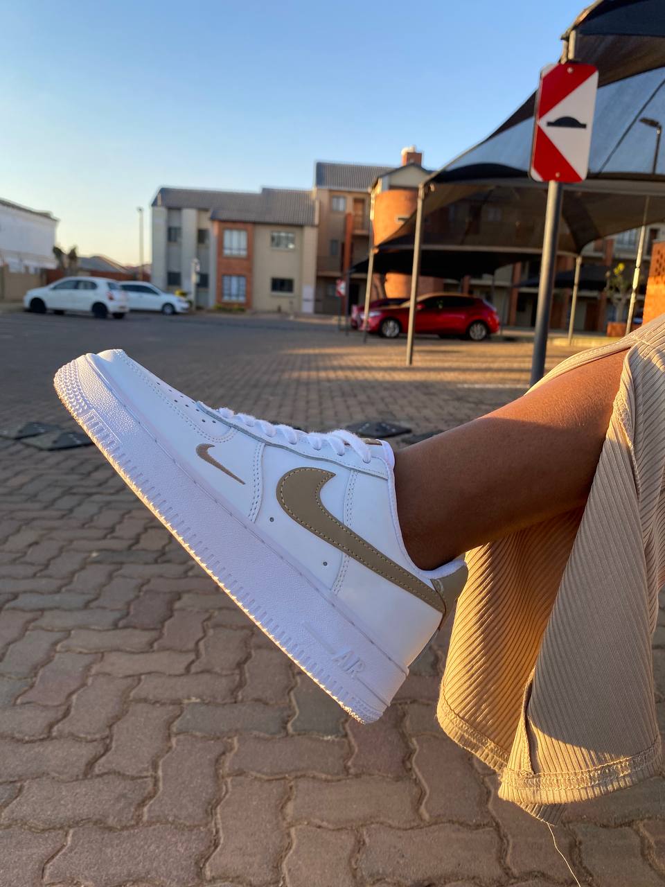 Air Force 1 Low 07 "Essential White/Beige"