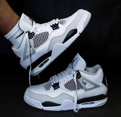 Jordan 4 Retro