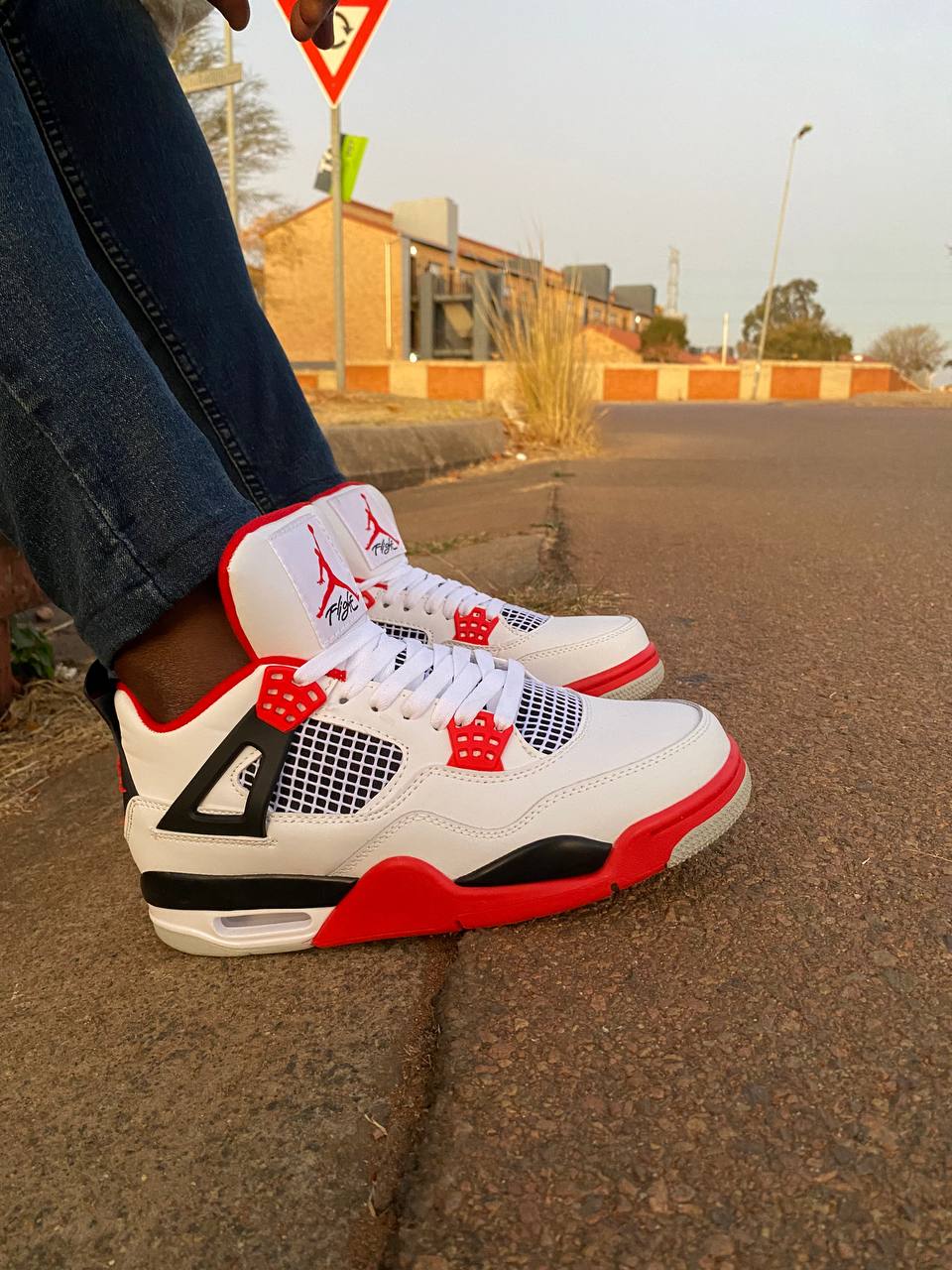 Jordan 4 Retro